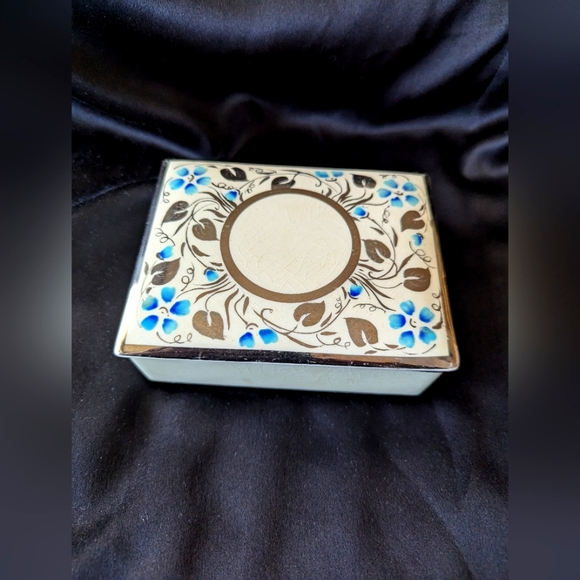 1940's Trinket Box by Empire England Porcelain - Picture 1 of 5